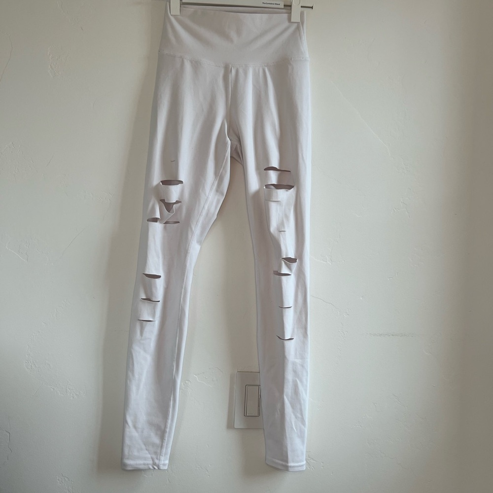 ALO YOGA High Waist White rip leggings